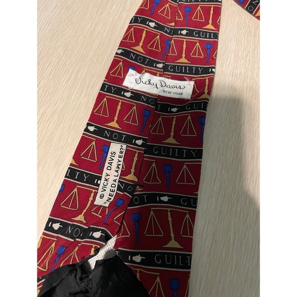 Vicky Davis Need A Layer Not Guilty Tie - Picture 5 of 5